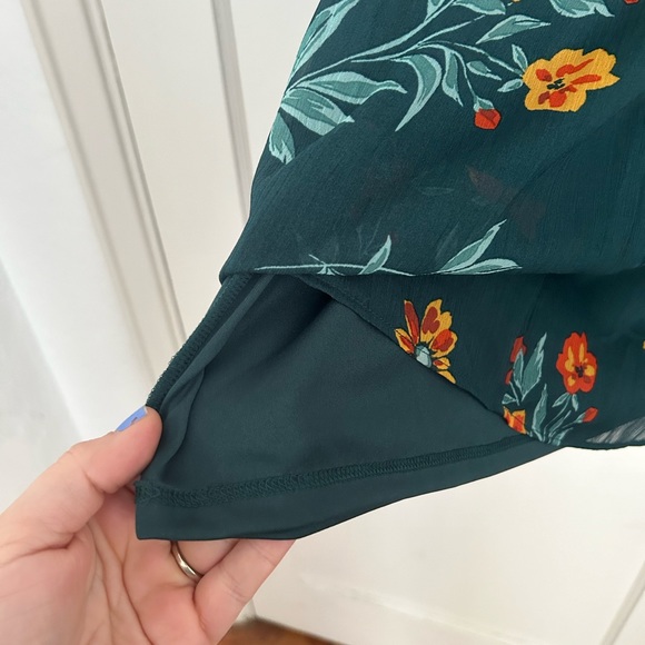 Calvin Klein V-Neck Dress / Sz M / Great Condition - Picture 6 of 7